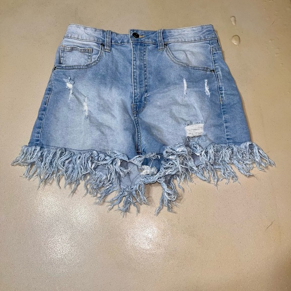 💙 Denim Distressed Frayed Jean Shorts - Picture 1 of 6